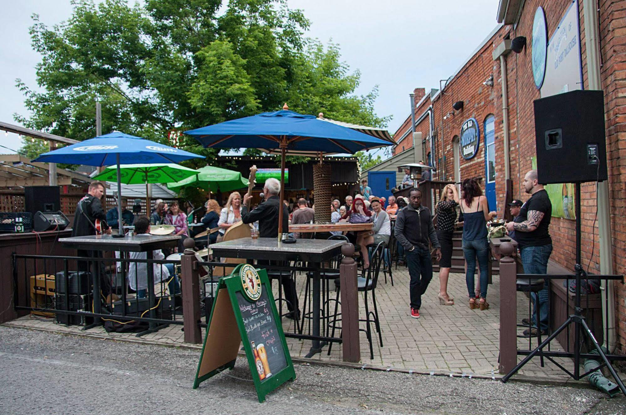 The Harbourfront Inn Sainte-Catherine Exteriér fotografie